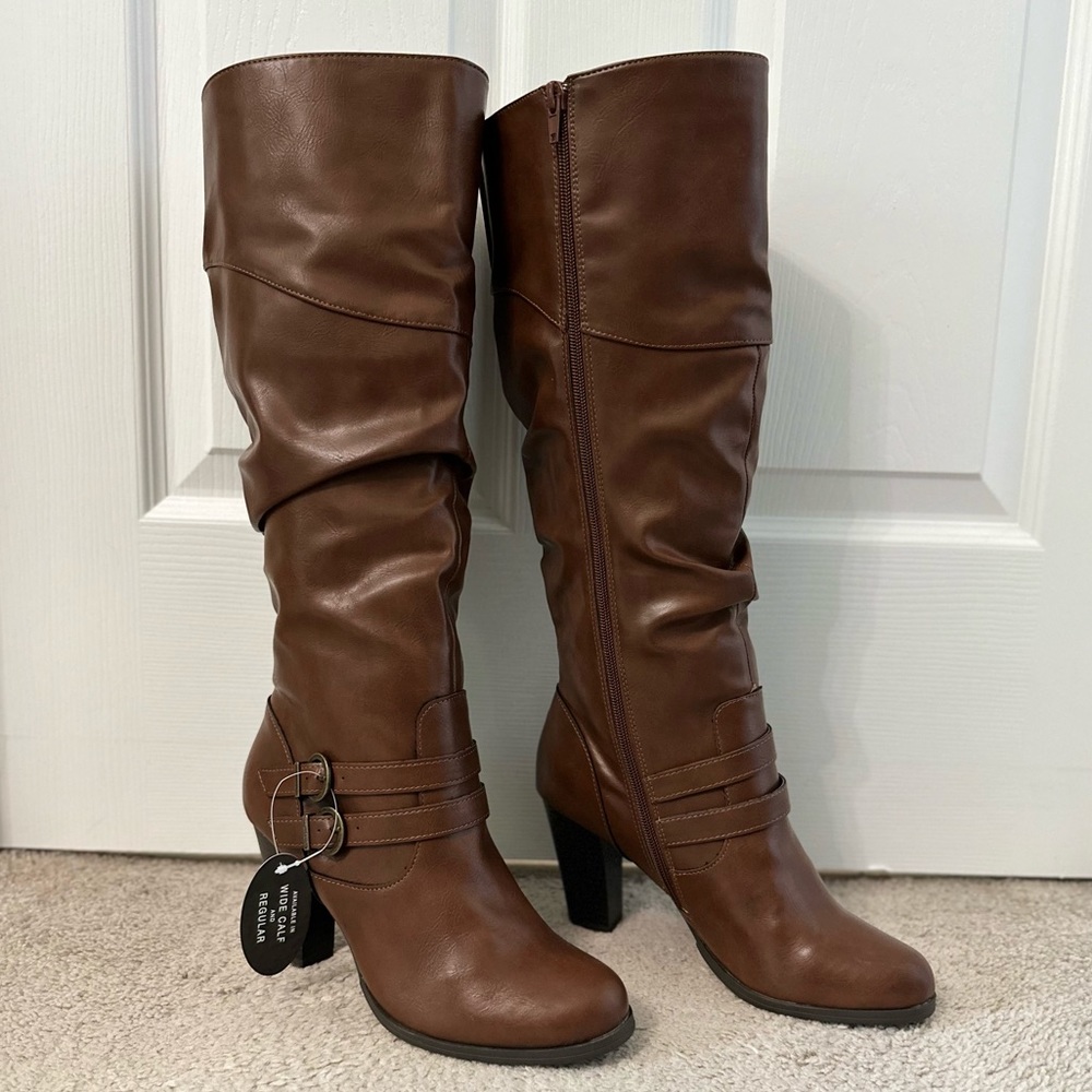 New! Never worn! Sana Boots Size 7.5